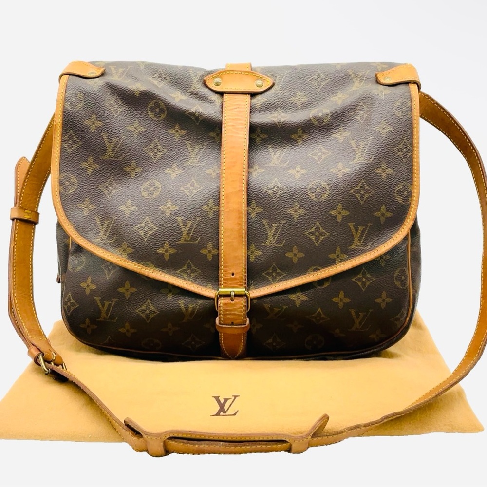 Louis Vuitton Saumur 35 Monogram Crossbody Bag